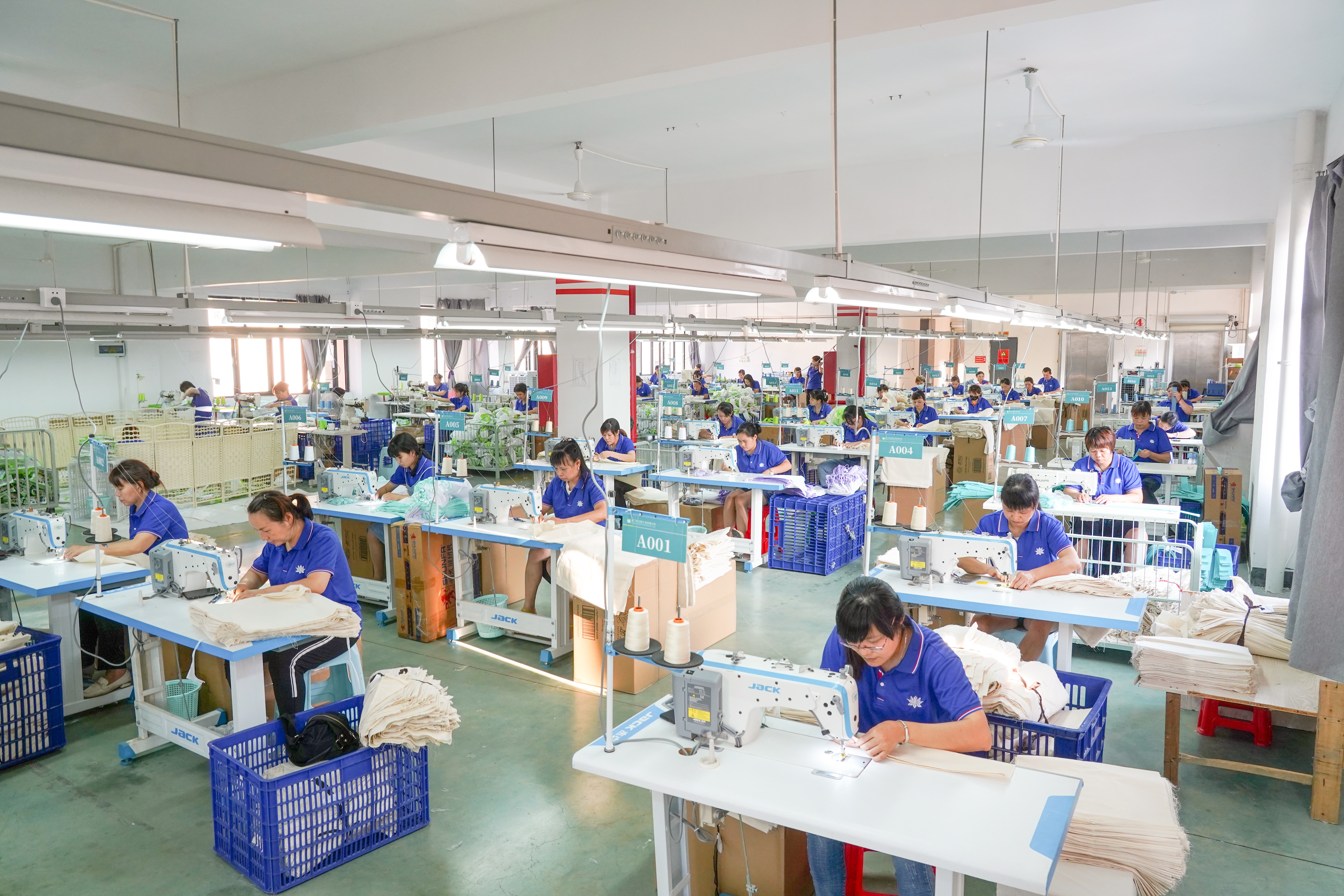 Crafting Excellence: The Pulse of Precision Stitching(图1)